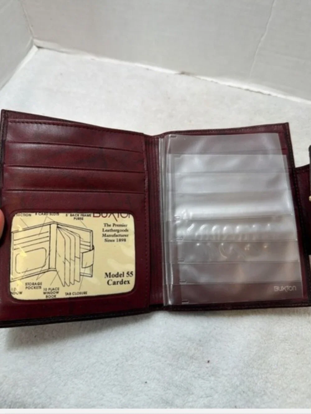 Buxton Wallet Burgundy Cowhide Leather, Like New